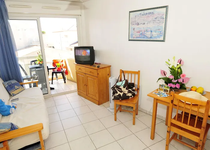 Residhotel Festival Lägenhetshotell 2*