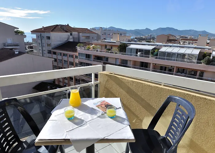 Residhotel Festival Lägenhetshotell 2*